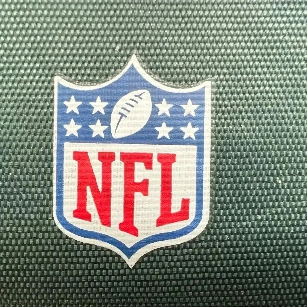 NFL Brand New York Jets Velcro trifold wallet